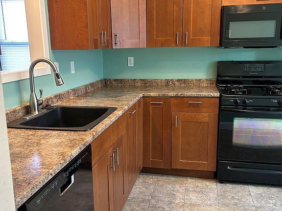 4th image of 135 W Nyack Road #111