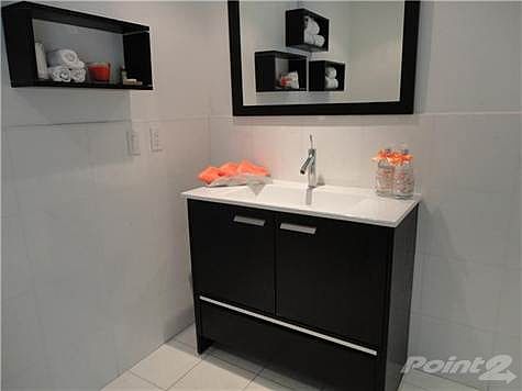 2nd image of 458 Ocean Dr #304