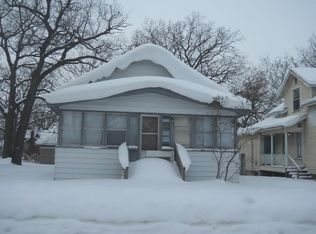 1423 Hoyt St, Muskegon, MI 49442