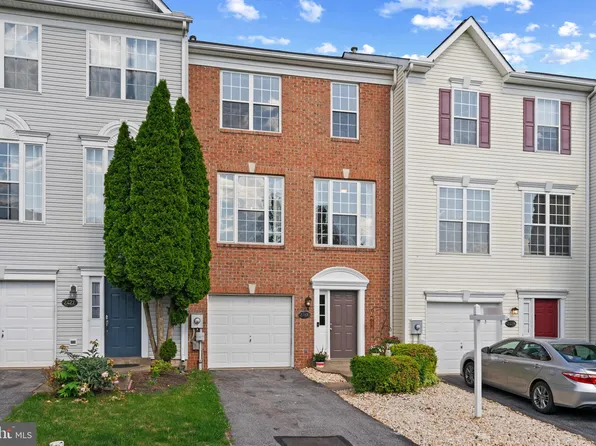 2420 Huntwood Ct, Frederick, MD 21702