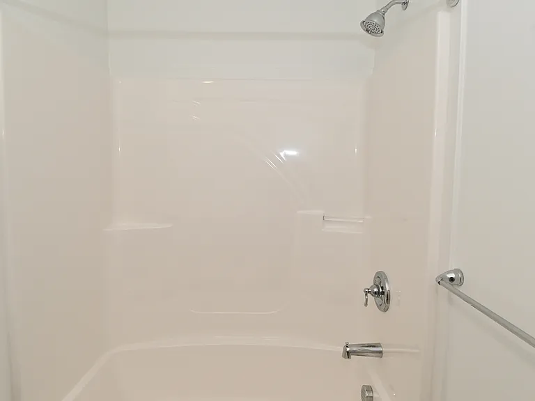 1728 Trinity Ln — Photo 12