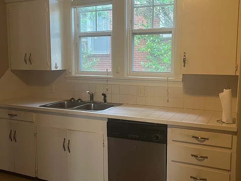 4107 B St — Photo 3