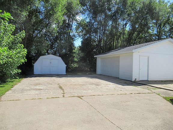 3rd image of 1018 N Mingo St