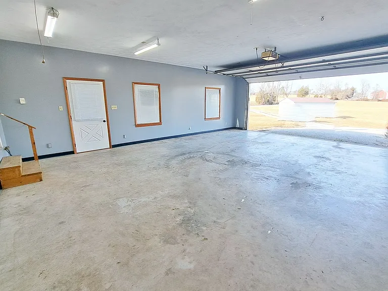 903 Old Carlisle Rd — Photo 41
