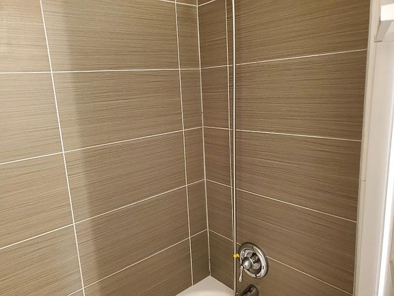4th image of 4118 Mangalore Dr APT 101