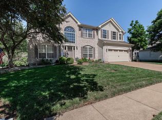 873 Kiefer Trails Dr, Ballwin, MO 63021