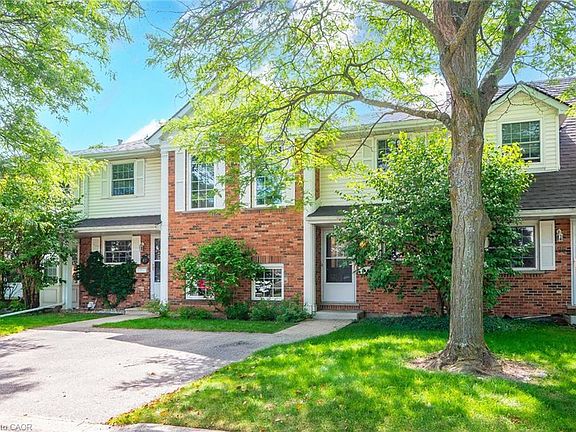 5th image of 129 Victoria Rd N #86