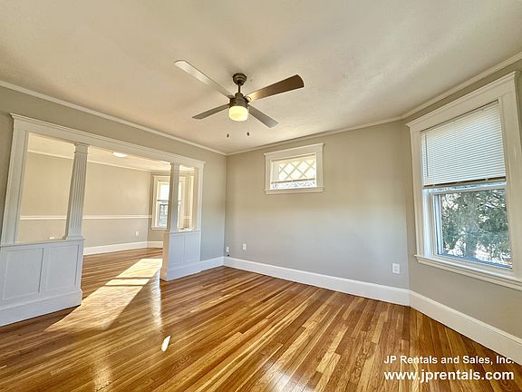 5th image of 26 Saint Rose St #2