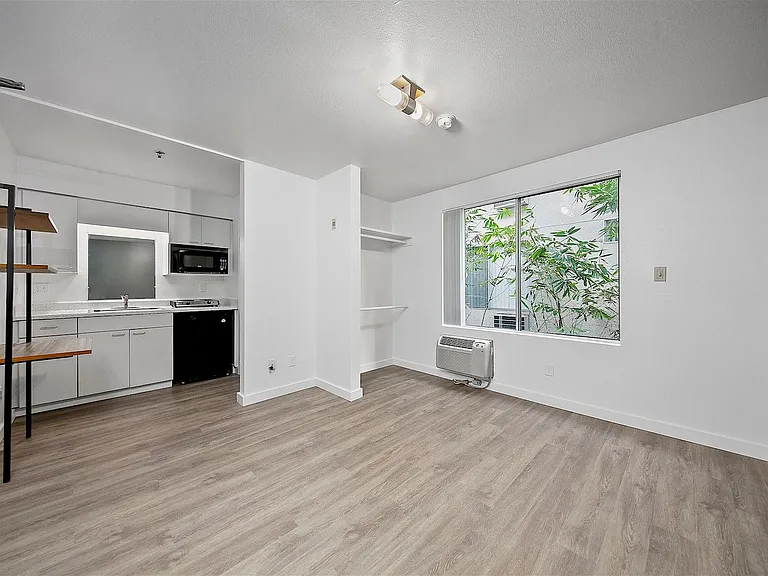 Island Flats — Photo 16