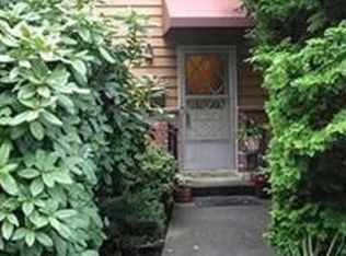 13739 35th Ave NE #2, Seattle, WA 98125