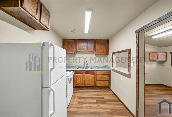 2nd image of 4409 E Nichols Ave