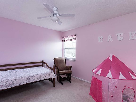 5th image of 941 Marshall Ct