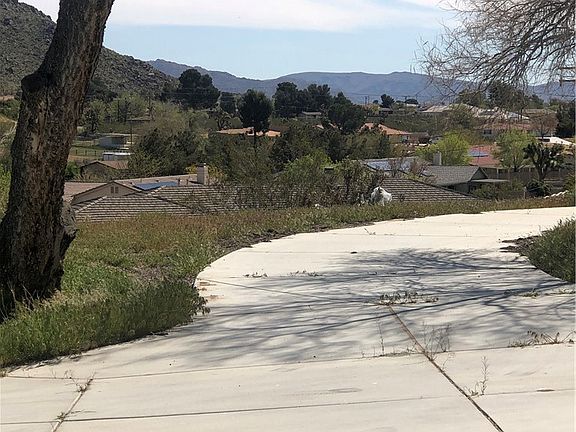 2nd image of 15492 Lenca Rd