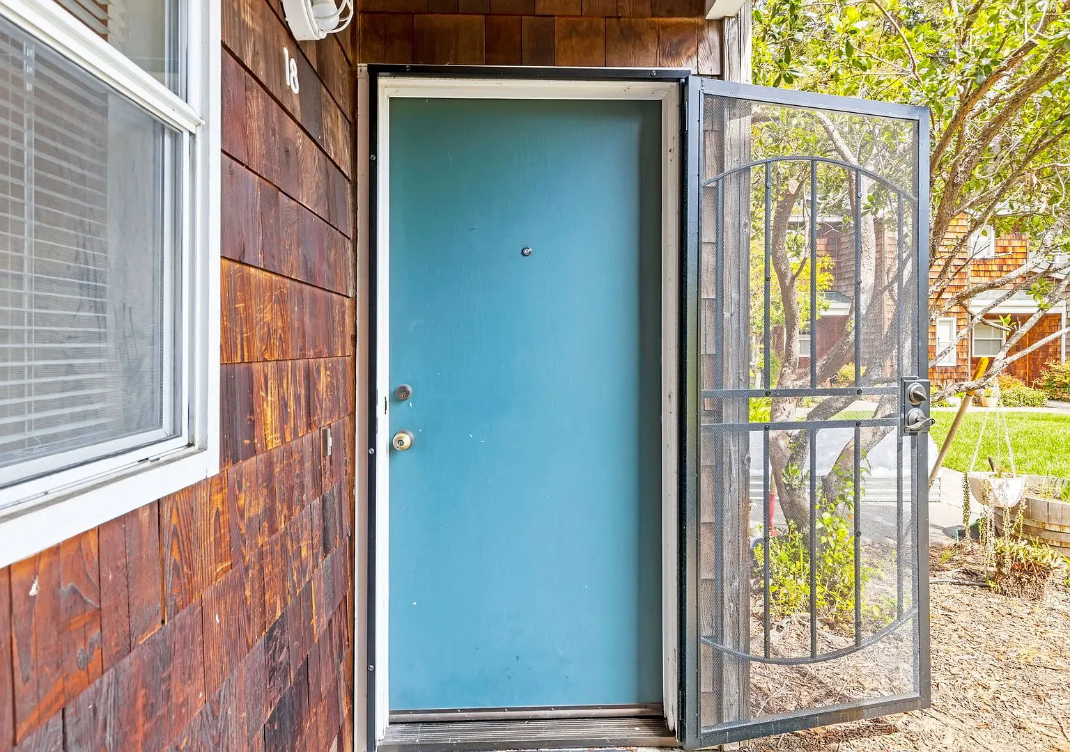 Virginia Park Garden Apartments — Photo 3