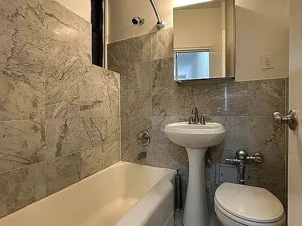 317 East 90th Street image 4 of 4