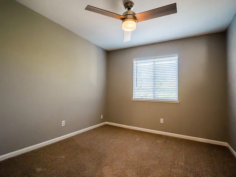 2521 Jubilee Dr — Photo 20
