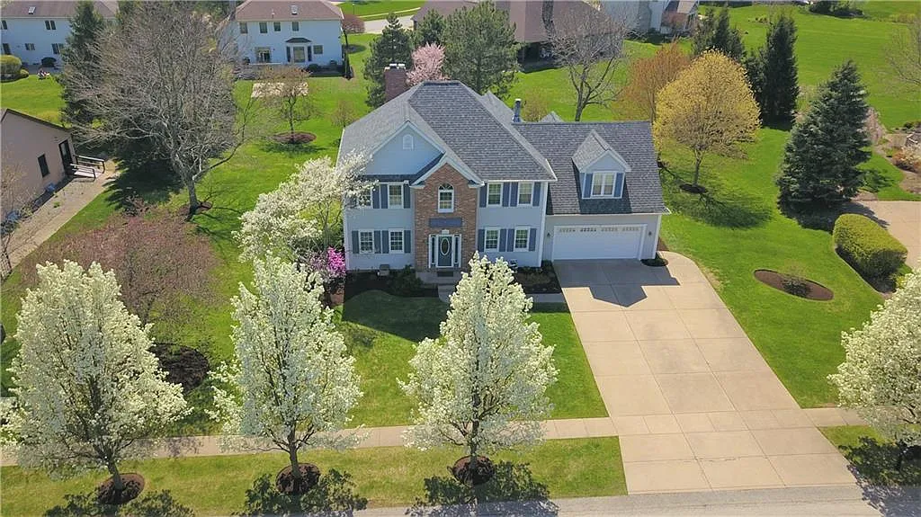 4167 Westbury Rdg photo 1