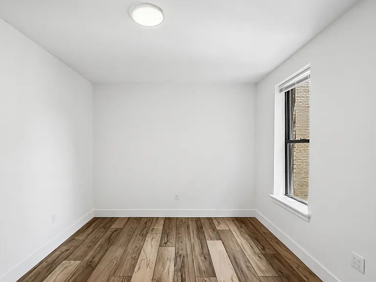 920 Riverside Dr #53 — Photo 10