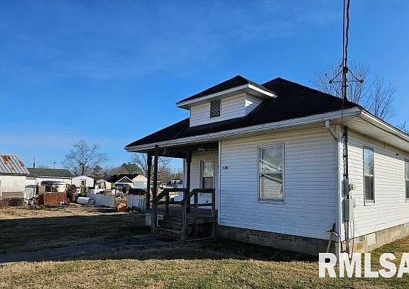 5th image of 307 E Illinois St