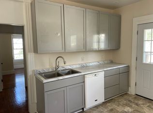 19-21 Haywood St #2, Greenfield, MA 01301