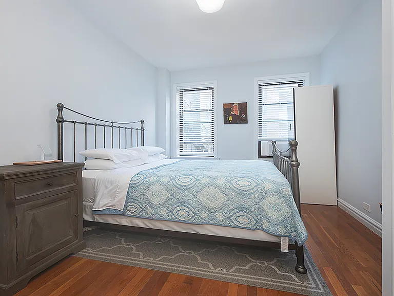 325 E 80th St #3B — Photo 8