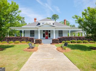 309 E 4th St, Adel, GA 31620