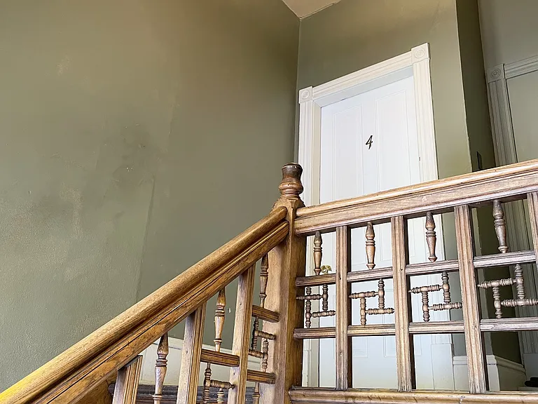 Raymond Flats — Photo 10