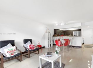 4910 NW 79th Ave APT 103, Doral, FL 33166
