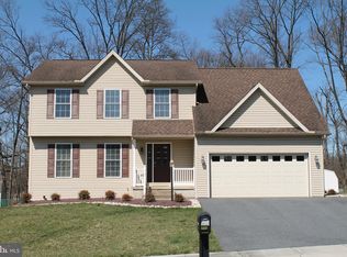 3902 Woodvale Rd, Harrisburg, PA 17109