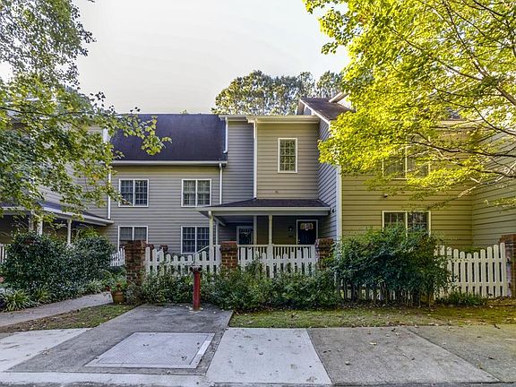 Bldg view from parking area