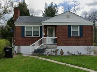 3 McIlrath Dr, Pittsburgh, PA 15229