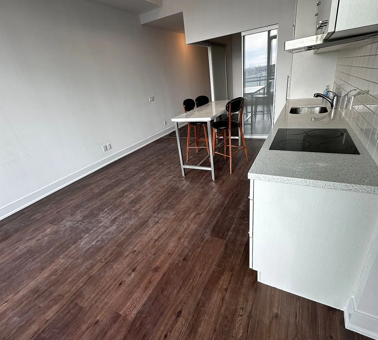 2 bed, $2,200 — Photo 4