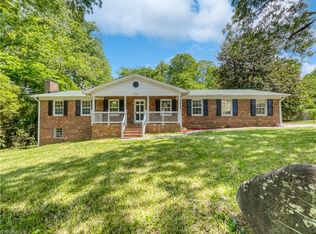 3842 Fox Meadow Rd, Trinity, NC 27370