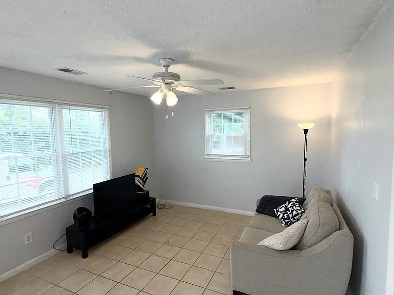 1678 Aircraft Dr SE #1 — Photo 3