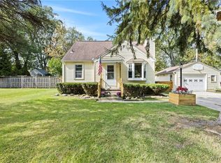 848 Eggert Dr, North Tonawanda, NY 14120