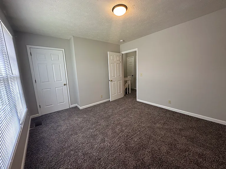 308 Crestmont Dr #A — Photo 8