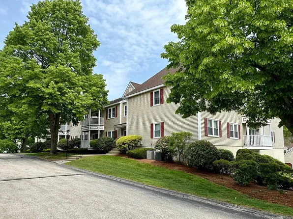 690 S. Porter Street, Manchester, NH 03109