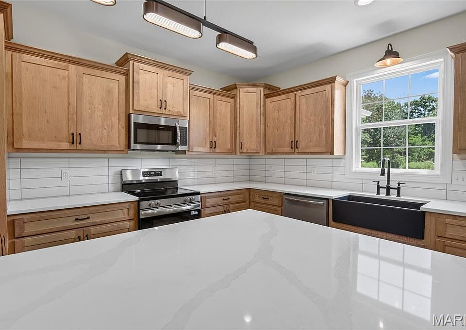 1st image of 22855 Patton Ln