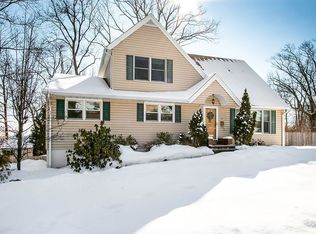 3 S 1st St, Park Ridge, NJ 07656