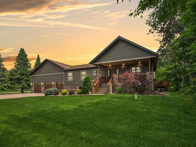 37331 Ivy Trl, North Branch, MN, 55056