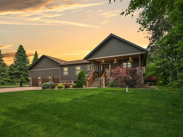 37331 Ivy Trl, North Branch, MN 55056