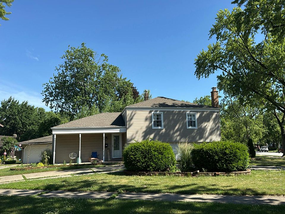 1st image of 3346 S Manor Dr