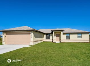 2612 44th St SW, Lehigh Acres, FL 33976