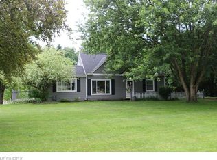 2864 Kay Blvd, Barberton, OH 44203