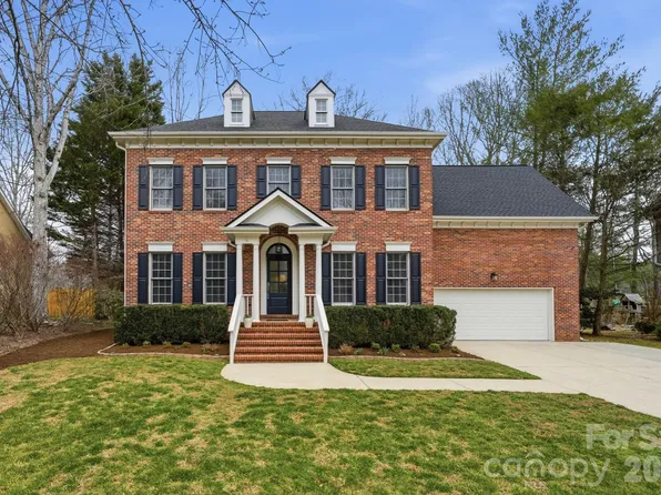 1006 Columbine Rd, Asheville, NC 28803