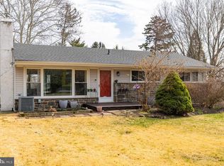 16 War Admiral Ln, Media, PA 19063