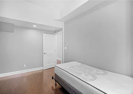 Rented by Corcoran | media 6