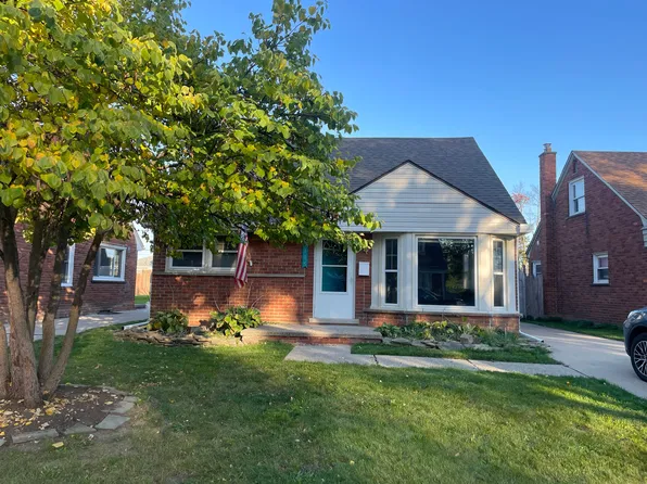 1115 16th St, Wyandotte, MI 48192