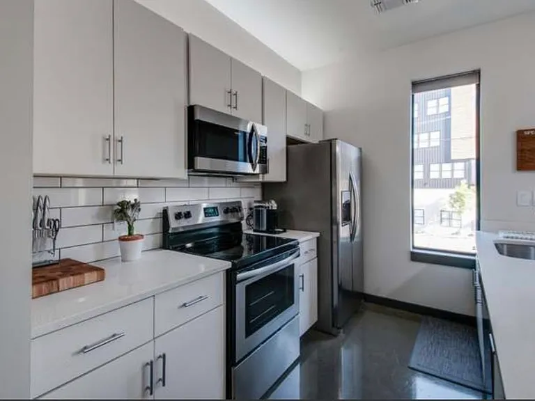 1900 12th Ave S #203 — Photo 3