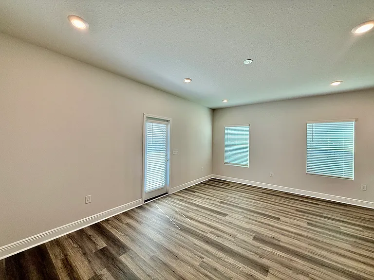 4067 Pendragon Cir — Photo 7